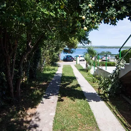 In Tkon/insel Pasman 6922