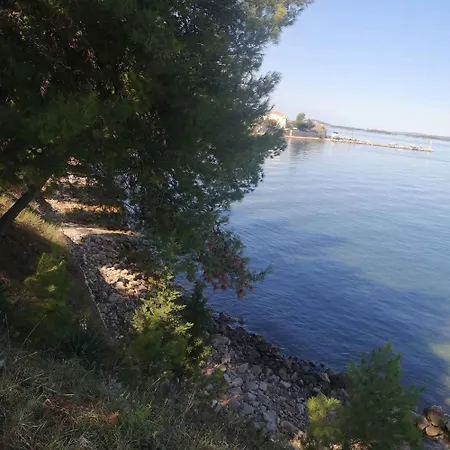 In Tkon/insel Pasman 6922 Holiday home