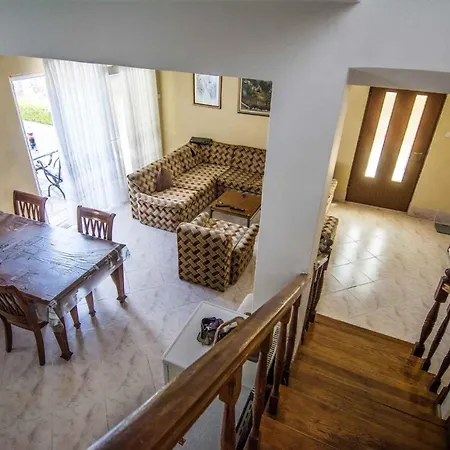 In Tkon/insel Pasman 6922 * تكون