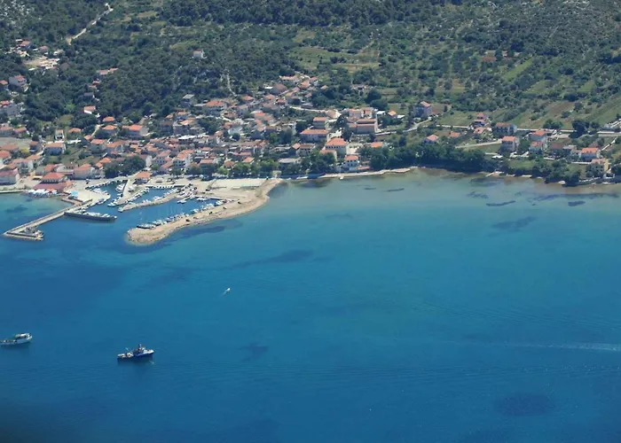 In - Insel Pasman 6922 بيت للعطل