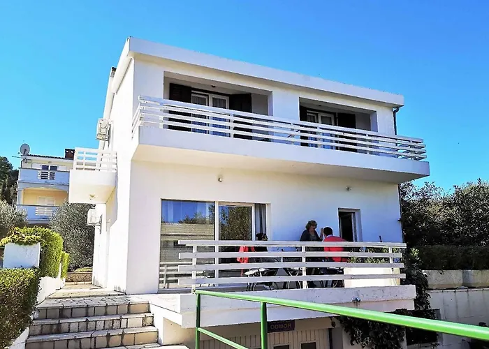 In - Insel Pasman 6922 بيت للعطل تكون